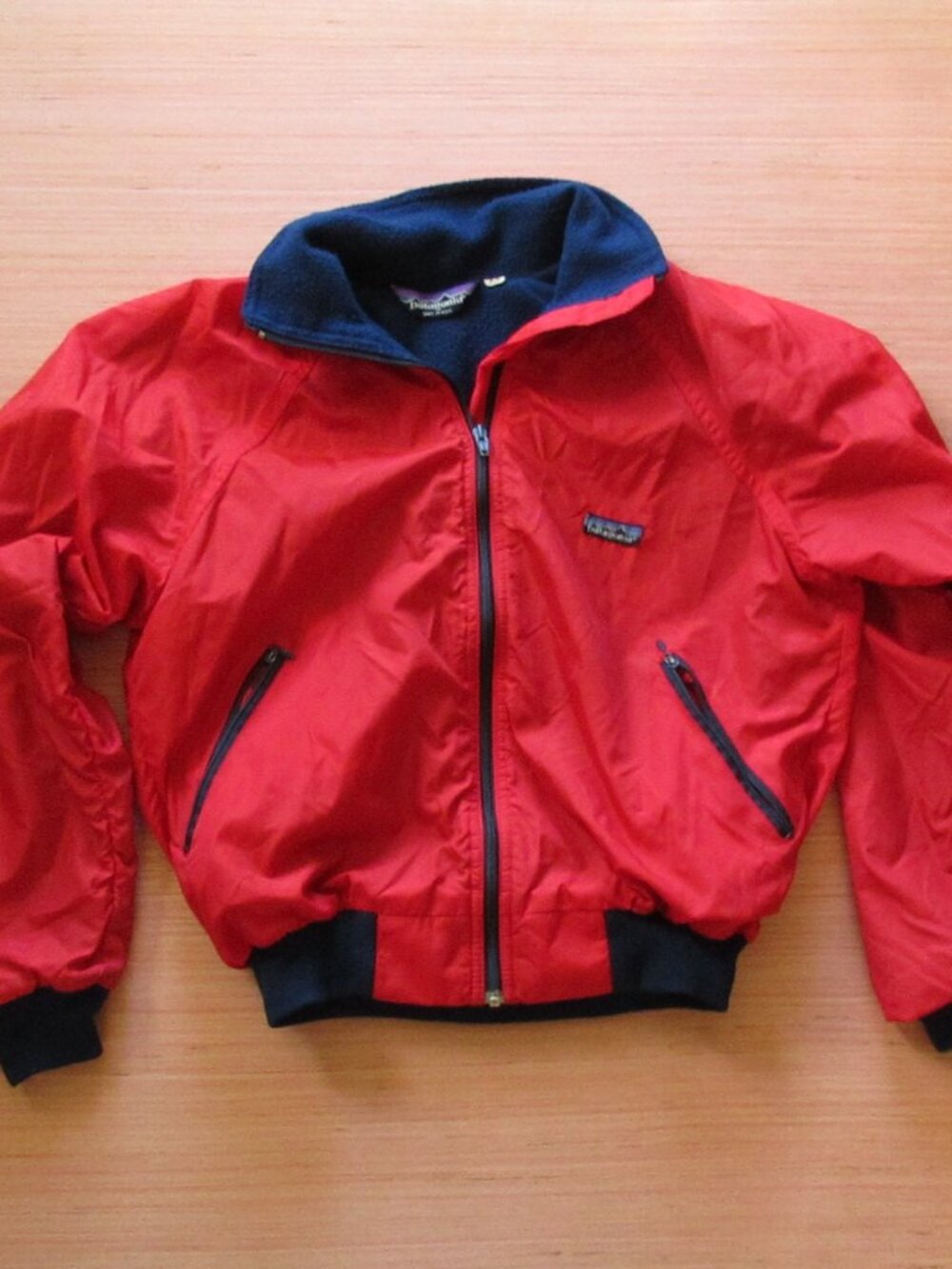 Patagonia Vintage Windbreaker Fleece Jacket Women’s XS Red Navy USA Made